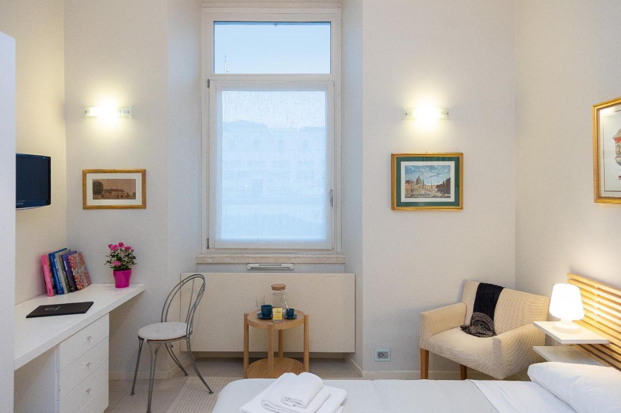 Amazing Via Nazionale 3 Apartamento Roma Exterior foto