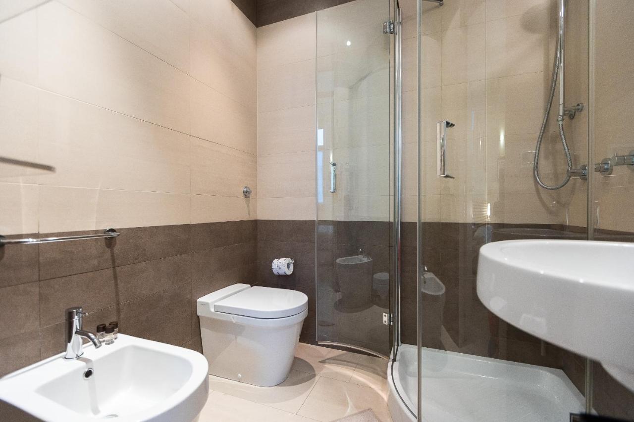 Amazing Via Nazionale 3 Apartamento Roma Exterior foto